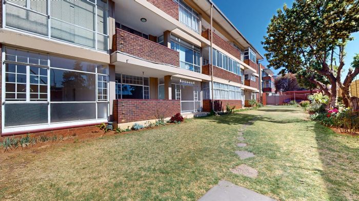 For Sale: Denlee Townhouse with 2 beds, pool access, and secure complex.