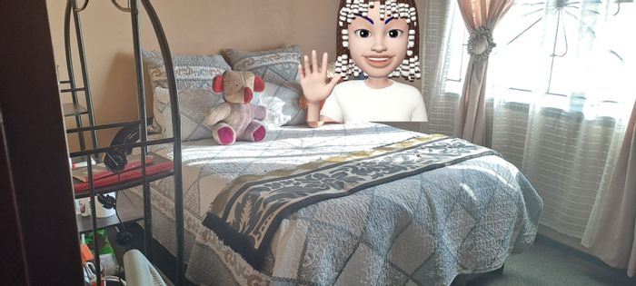 For Sale: House in Langaville with 2 bedrooms, outdoor space, and parking.