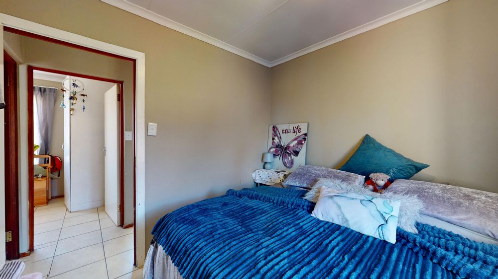 1st family bedroom with BIC