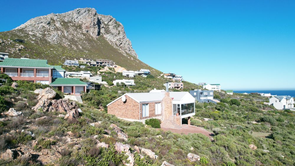 View towards Klein Hangklip Mountain