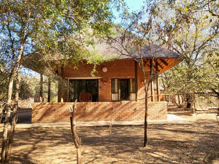 Marloth Park Central House For Sale: 2-bed, parkland views, potential flatlet.