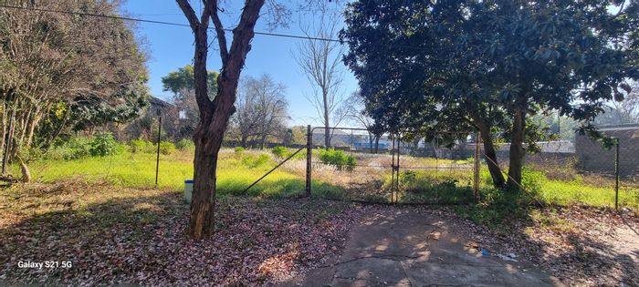 Vacant Land Residential for Sale in Hatfield, 1736m² near University amenities.