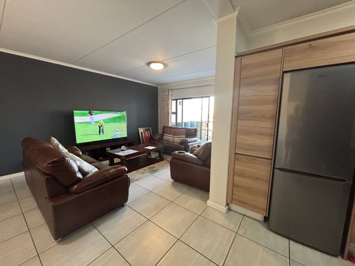 For Sale: 3-Bedroom Apartment in Waterfall with clubhouse, gym, and security.