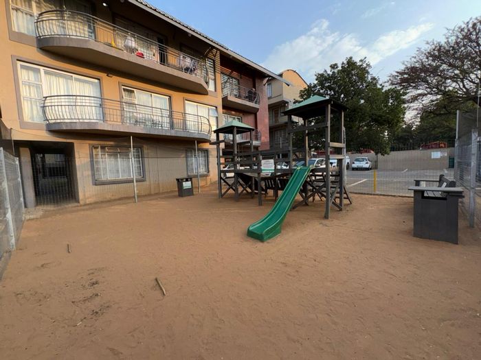 1-Bedroom Apartment in Bo Dorp For Sale, close to amenities and transport.