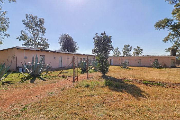 For Sale: Tedderfield AH Small Holding with 20+ Units, Boreholes, and Development Potential.