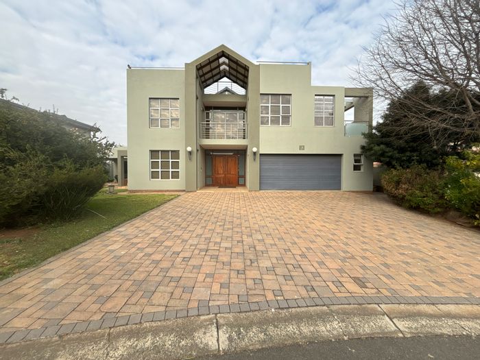 Eco-friendly house for sale in Ebotse Golf And Country Estate with premium amenities.