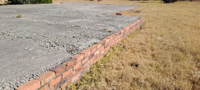 Vogelstruisbult For Sale: Vacant Land Residential, 1385 m² with approved plans.