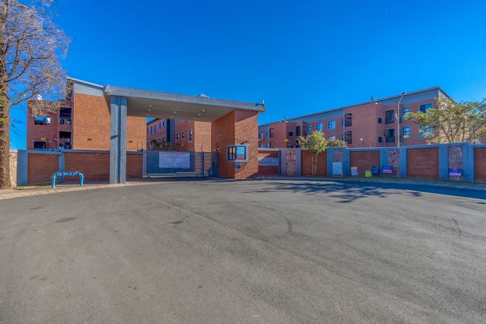 2-Bedroom Apartment For Sale in Witpoortjie with secure parking and storage space.