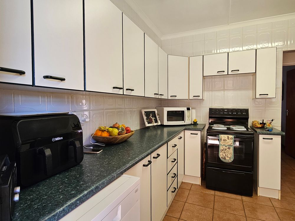 With electrical stove