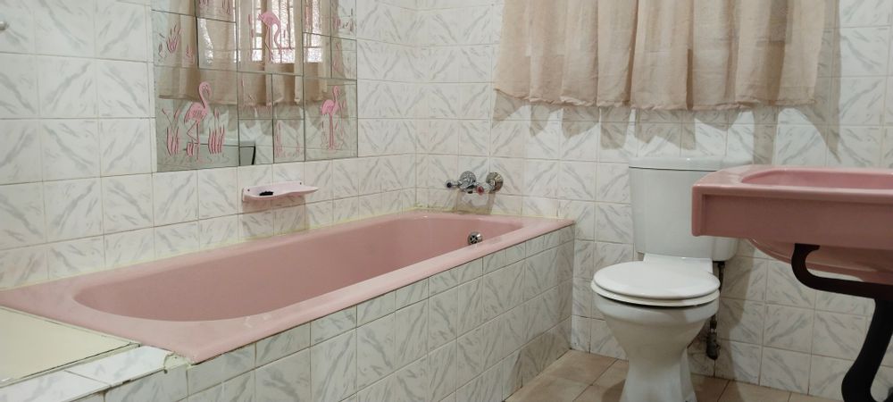 Bathroom 1  Bath, Basin, Toilet