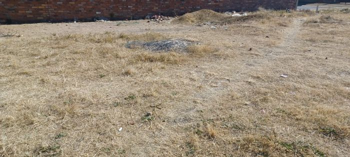 Vacant Land for Sale in Suidheuwel - Ideal for Your Dream Home!