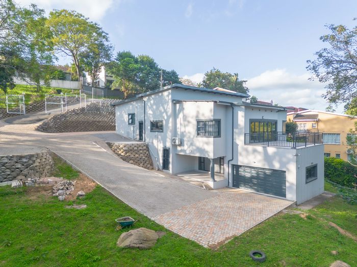 For Sale: Spacious 4-Bedroom House in Reservoir Hills with Double Garage and Garden.