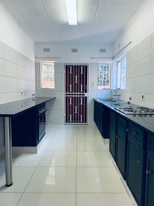 Buccleuch House For Sale: Open-plan living, private garden, secure estate, cottage included.