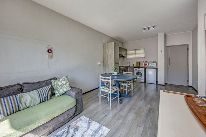 For Sale: Apartment in Broadacres with pool, gym, security, and parking.