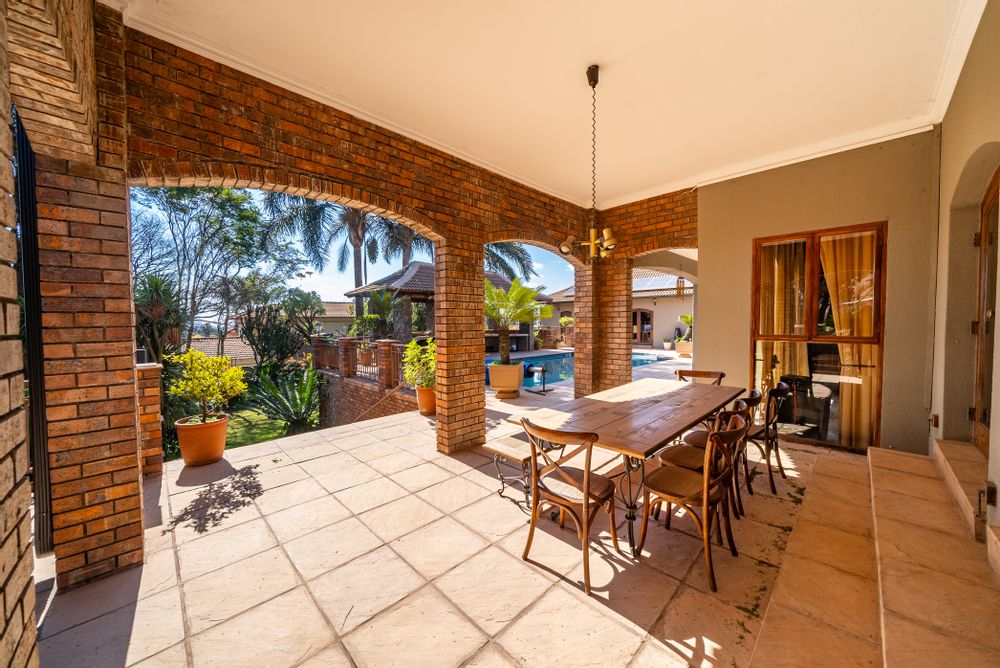 Charming sunkissed patio