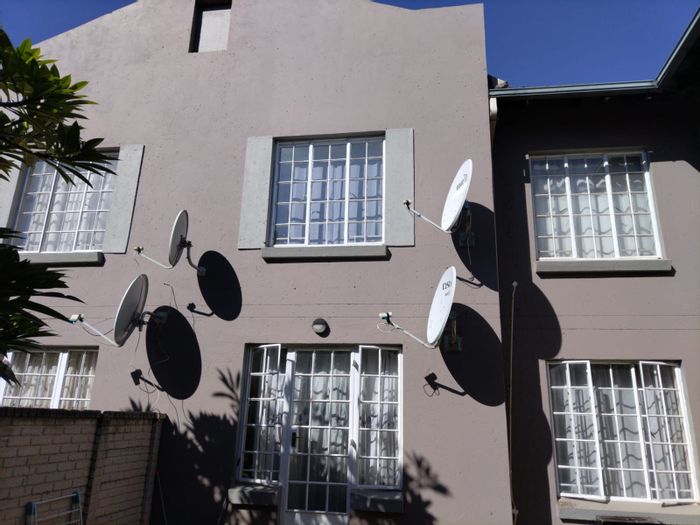 1-Bedroom Apartment For Sale in Waterval East with private garden and secure parking.