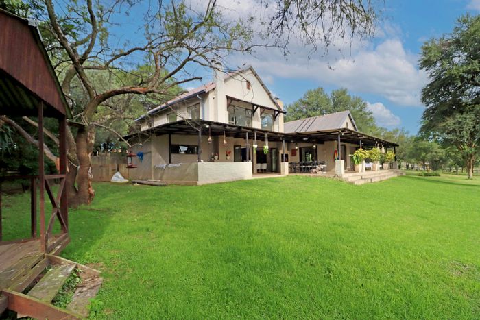 Chartwell House For Sale: 5 beds, pool, sauna, cricket pitch, and stunning views.