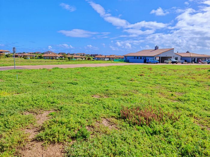 Vacant Land Residential For Sale in Langebaan Country Estate, 896m² corner stand.