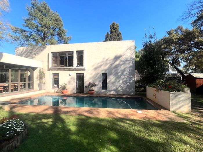 Brooklyn House For Sale: 4 beds, koi pond, spacious living, near amenities.