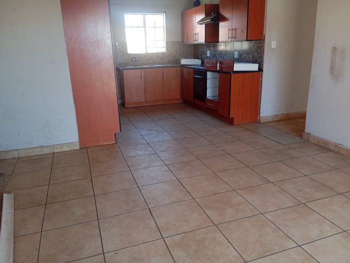 For Sale: 3-Bedroom Apartment in Waterval East with Ensuite and Secure Access.