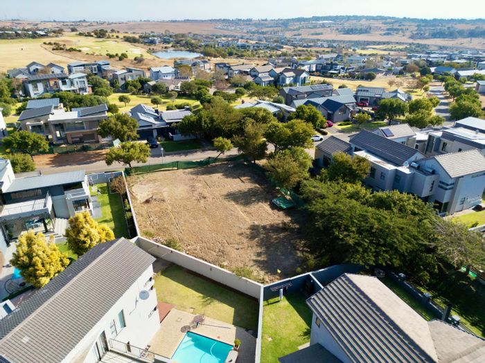 Vacant Land for Sale in Copperleaf Estate with Approved Plans and Amenities.