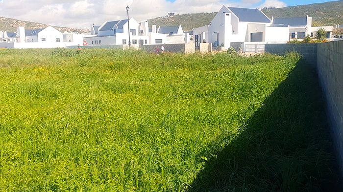 Vacant Land Residential For Sale at Harbour Lights, ideal for home or rental.