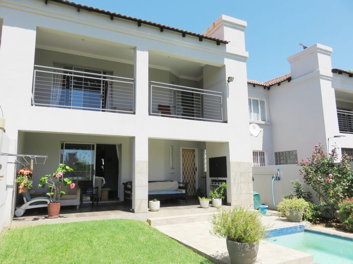 For Sale: Deneysville Central Townhouse with pool, water view, and secure complex.