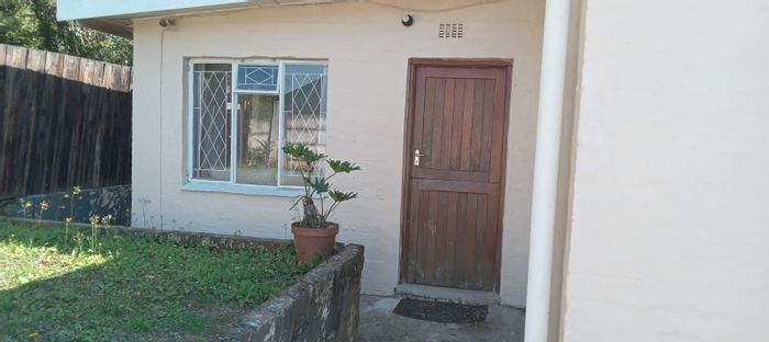 Cottage To Rent in Wembley: One bedroom, shared property, secure parking included.
