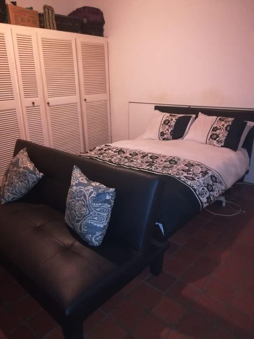 Westridge House For Sale: 9 bedrooms, 6 flatlets, pool, ample parking, rental income.