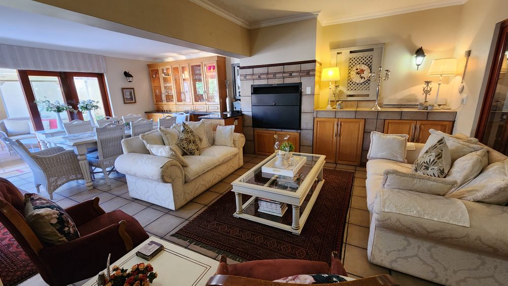 Indoor entertainment area