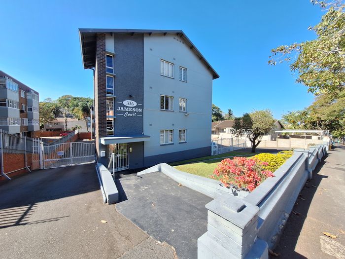 For Sale: 1-Bed Flat in Morningside with city views and secure parking.