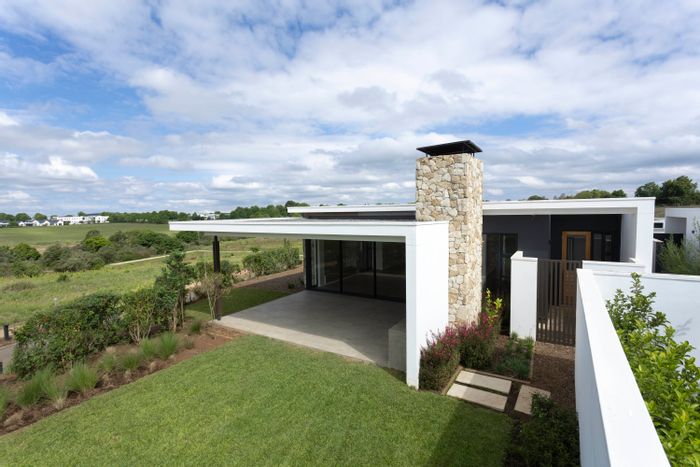 For Sale: House in The Avenues with 3 beds, 3 baths, and entertainment patio.