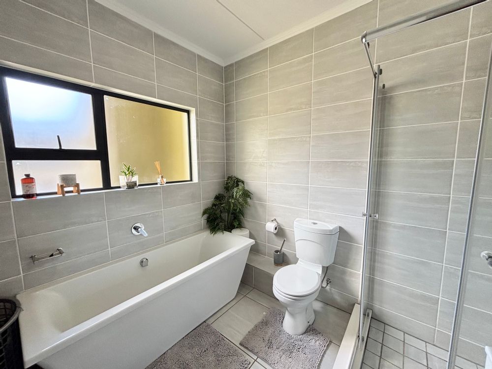 Shared Bathroom for Bedroom Two and Three