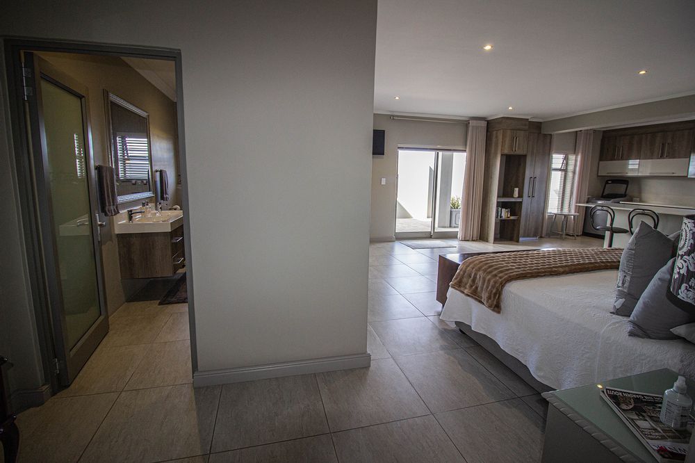 Apartment or 5th ensuite