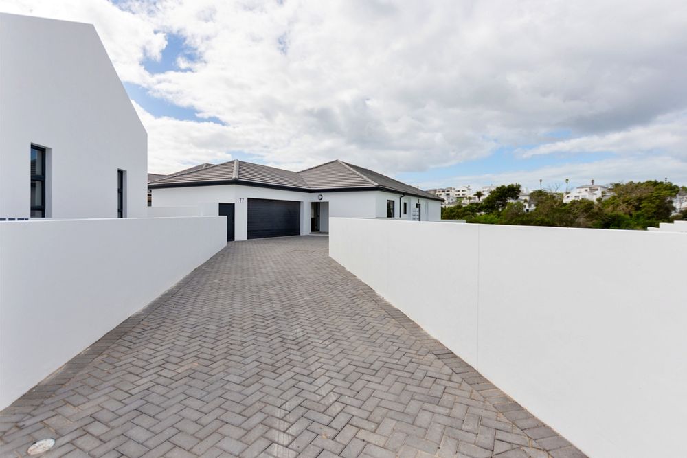 Panhandle entrance to house