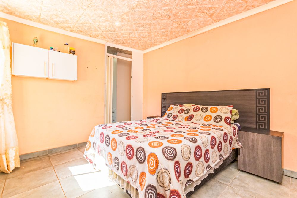 1st Outside room with bathroom