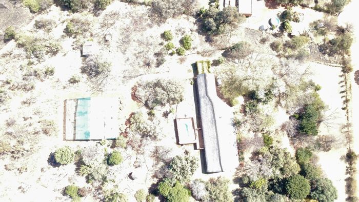 For Sale: Small Holding in Patryshoek AH with pool, cottage, and expansive land.