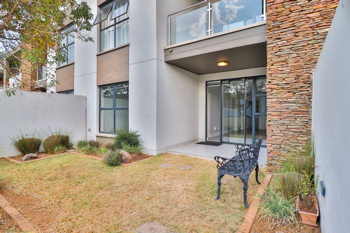 2-Bedroom Townhouse For Sale in Eye Of Africa Estate with golf, pools, and amenities.