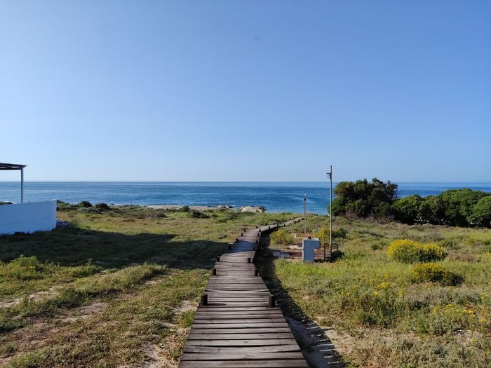 Vacant Land for Sale in St Helena Views: Beach access, community living, flexible building options.