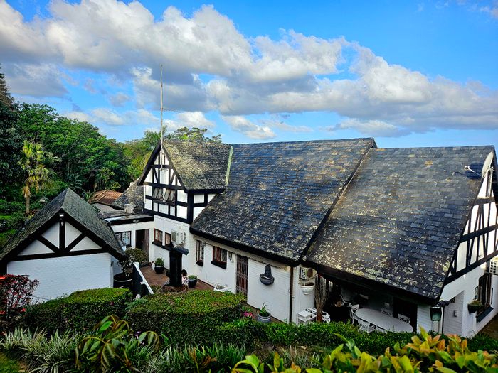 For Sale: House in Cowies Hill with pool, gazebo, and entertainment areas.