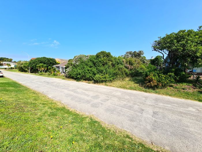 Vacant land for sale in Aston Bay, near beach and shopping amenities.