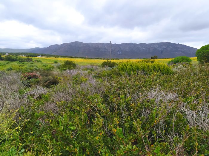 De Kelders Vacant Land Residential For Sale: Build your dream home near coast.