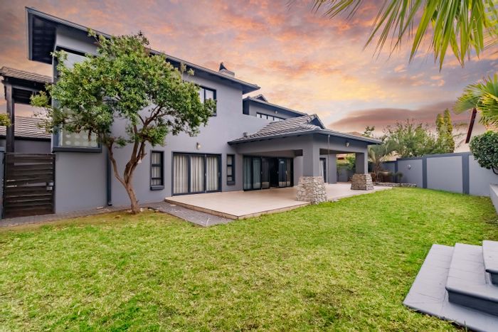 For Sale: House in Midlands Estate with pool, braai area, and spacious living.