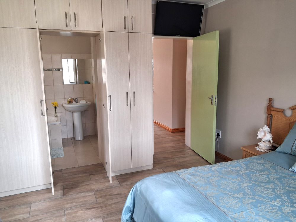 Main bedroom leading to bathroom