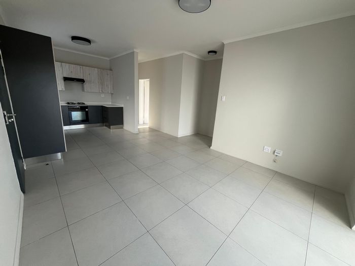 Carlswald Apartment To Rent: 2 beds, gym, pool, secure living, close to amenities.