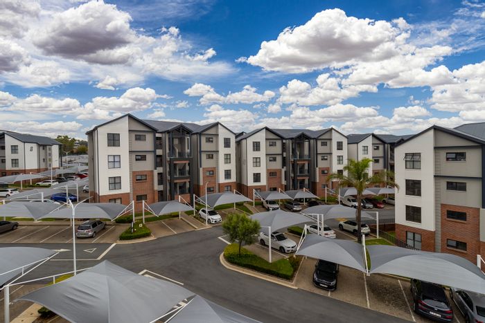 Noordhang Apartment For Sale: 1 Bed, Pool, Gym, 24/7 Security, Great Location.