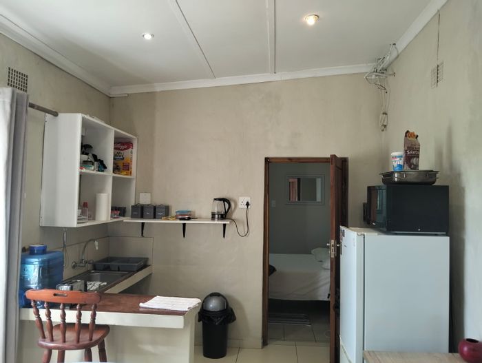 Fort Gale Apartment To Rent: 1BR, furnished, wifi, secure, near amenities.