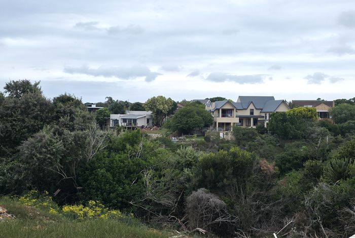 Vacant Land Residential in Noorsekloof, For Sale with approved building plan included.
