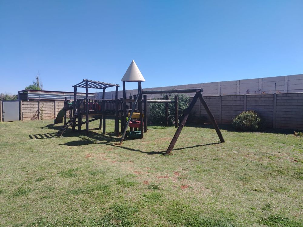 Kiddies play ground for venue