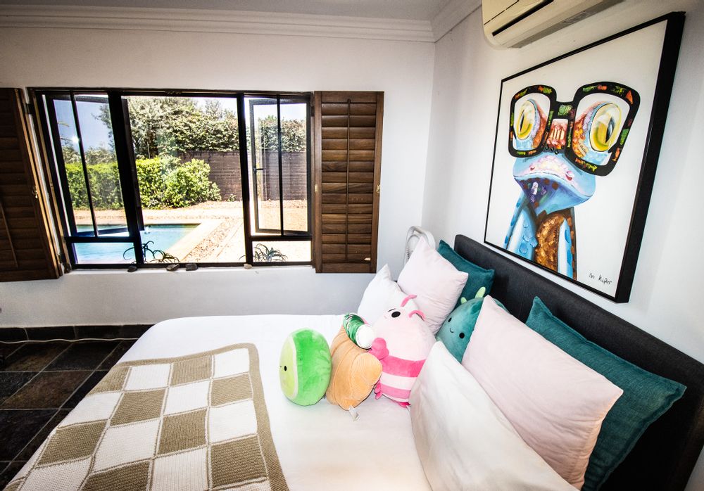 Second bedroom overlooking pool